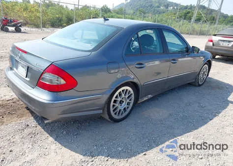 2009 Mercedes-Benz E 350 4Matic z USA, uszkodzony, nr VIN WDBUF87X49B384656